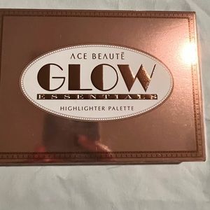 ACE BEAUTE GLOW ESSENTIALS HIGHLIGHTER PALETTE FULL SIZE 6 SHADES NEW